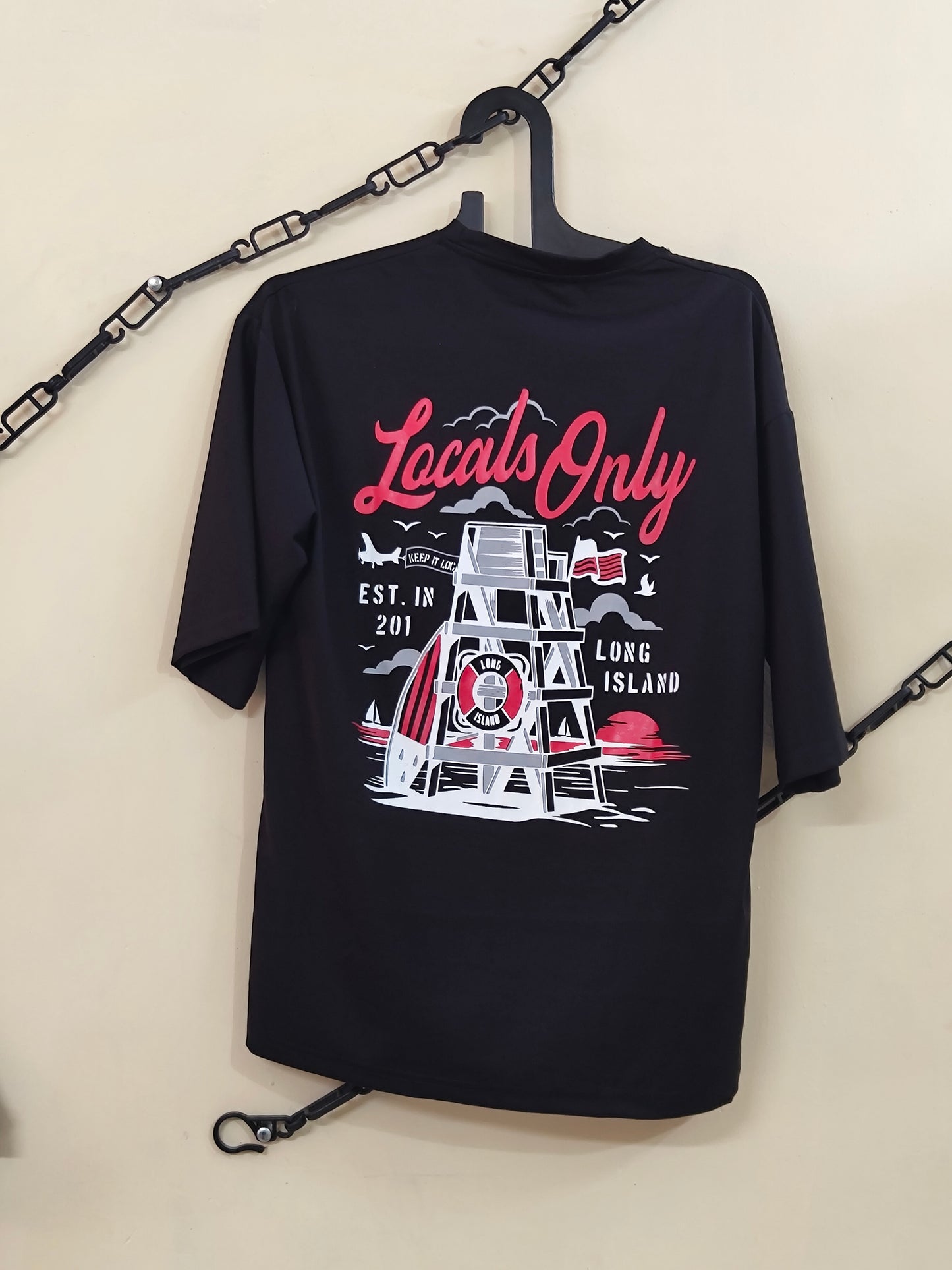 Short Sleev Downshoulder Round Neck Tshirt